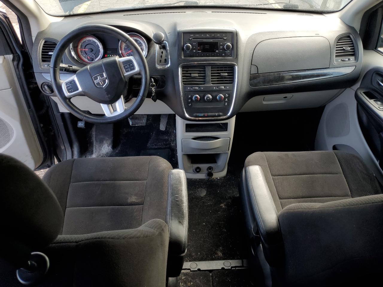 DODGE GRAND CARAVAN SE