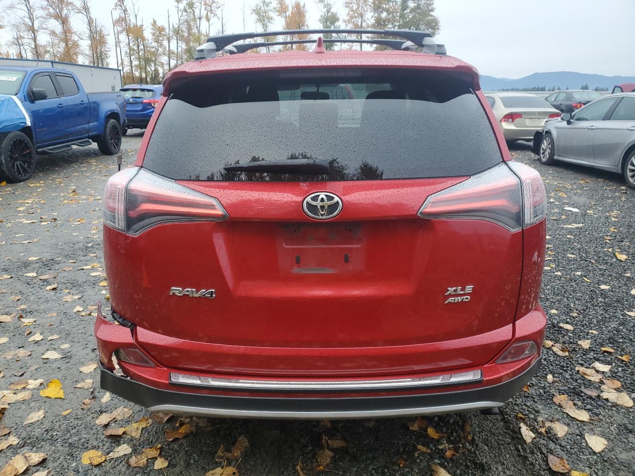 TOYOTA RAV4 XLE