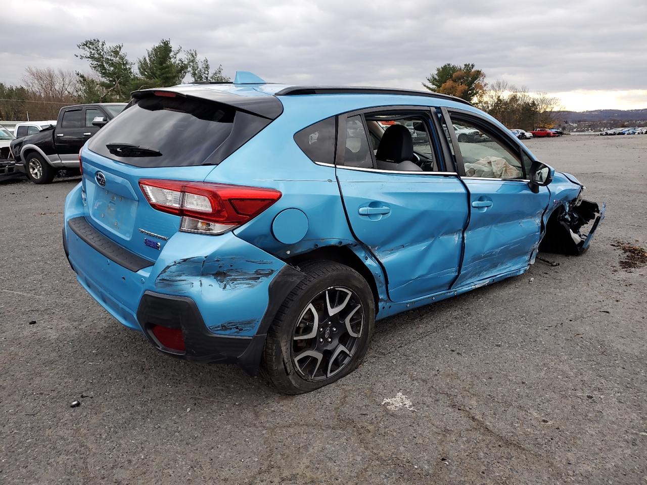 SUBARU CROSSTREK LIMITED