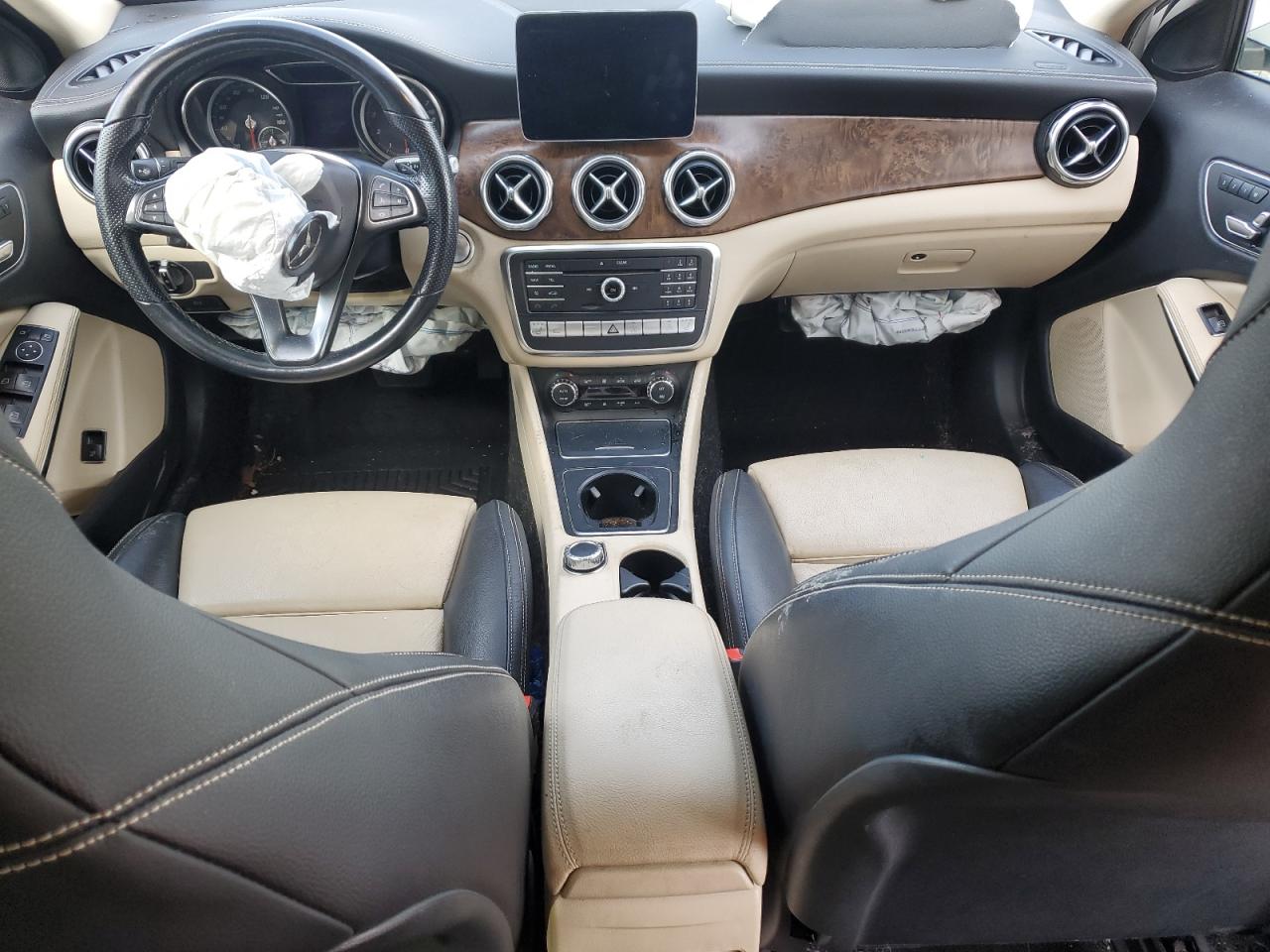 MERCEDES-BENZ GLA-CLASS 250 4MATIC