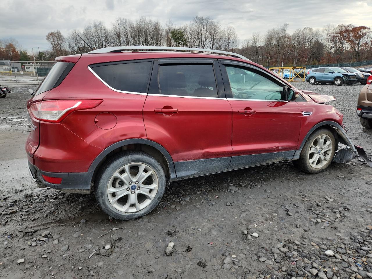 FORD ESCAPE TITANIUM