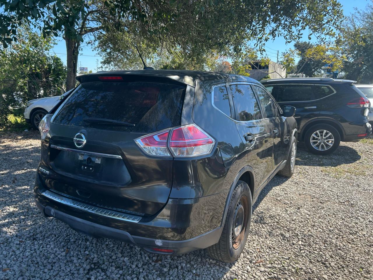NISSAN ROGUE S