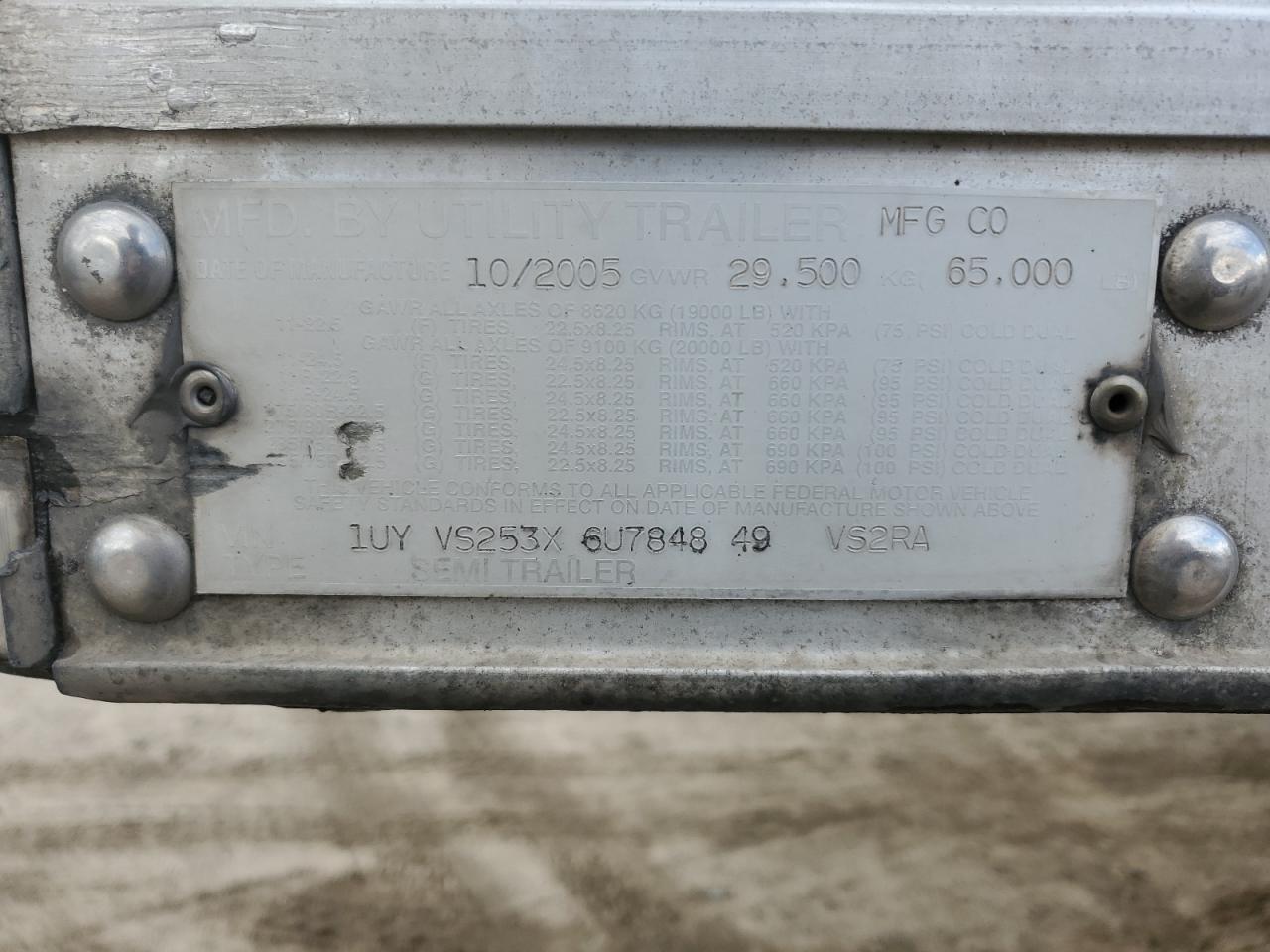 Lot #3302930615 2006 UTILITY VS2RA