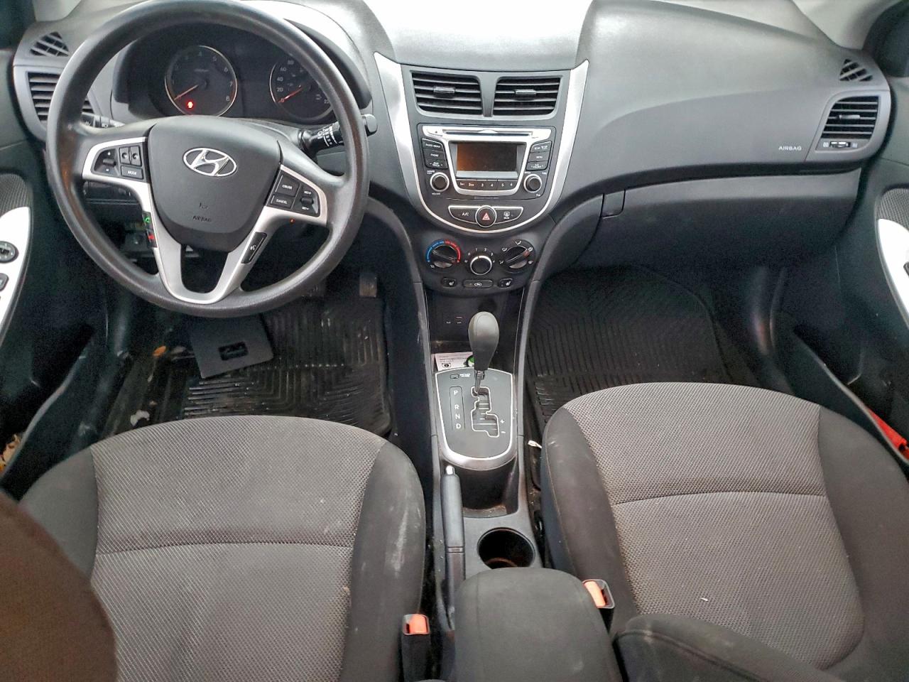 HYUNDAI ACCENT GLS