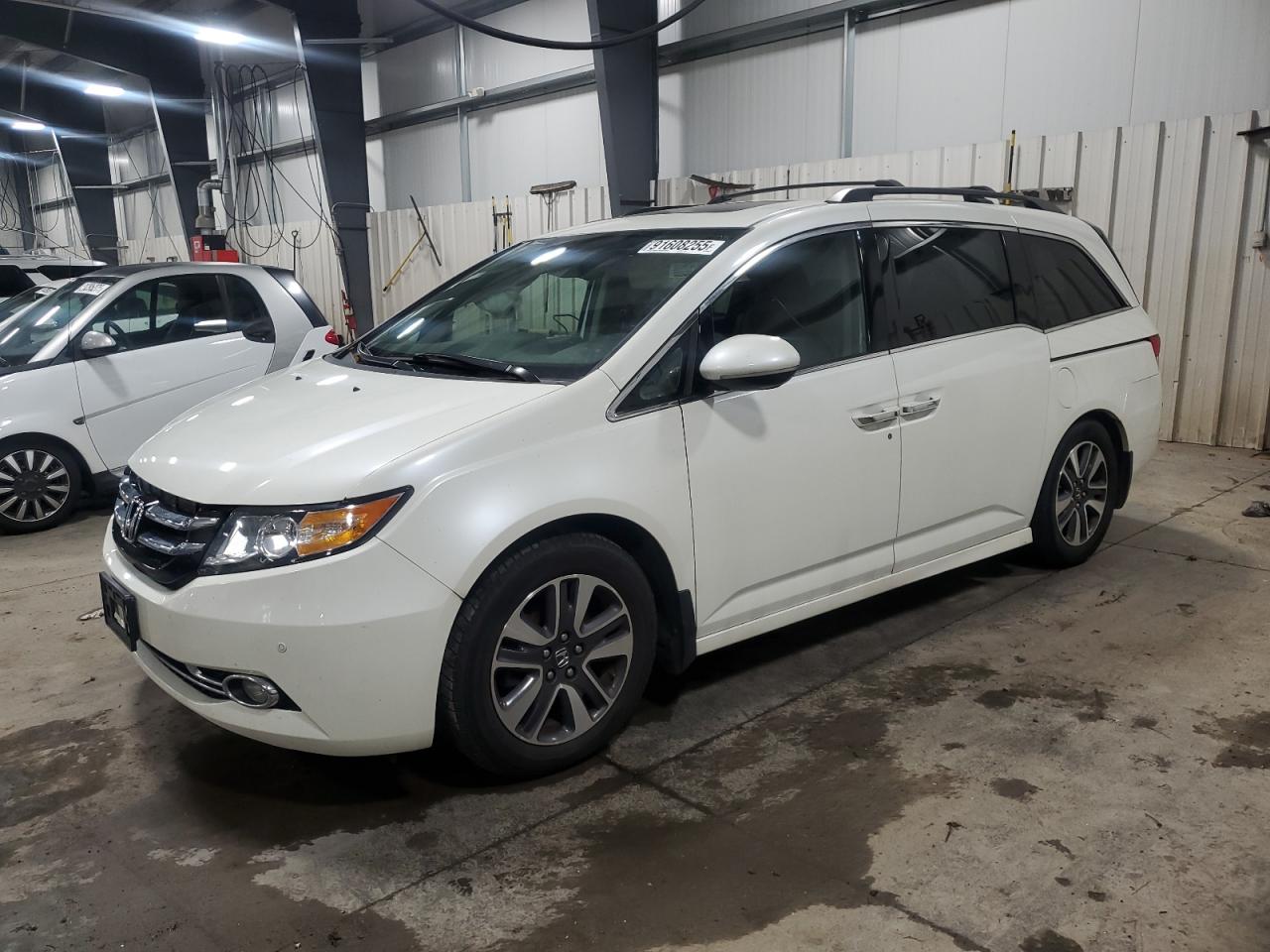 HONDA ODYSSEY TOURING