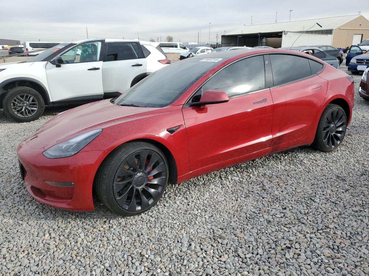 TESLA MODEL 3
