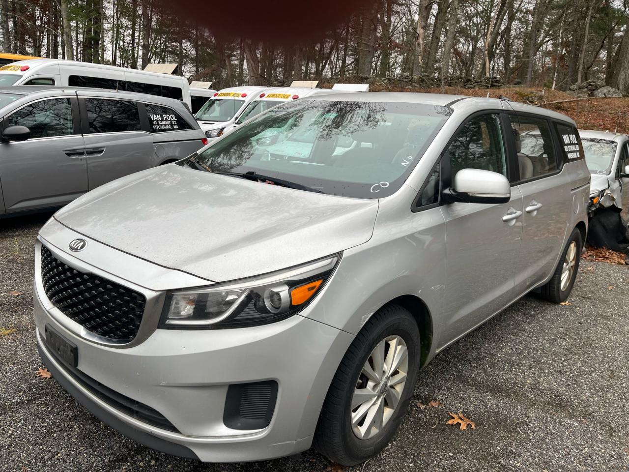 KIA SEDONA L