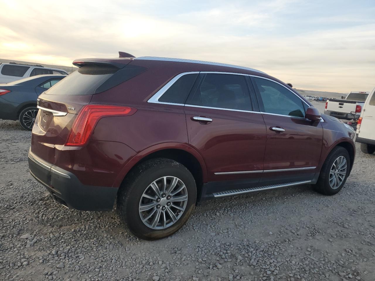 CADILLAC XT5 LUXURY