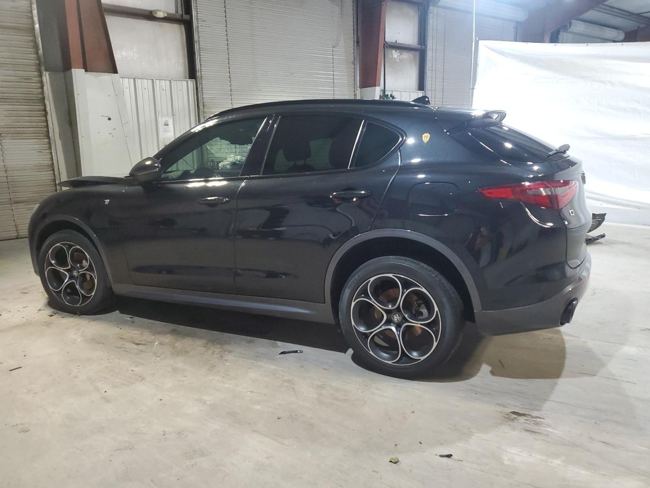 Lot #3317885910 2023 ALFA ROMEO STELVIO TI