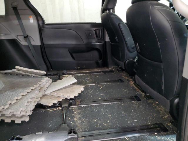 2019 TOYOTA SIENNA SE #3301962592