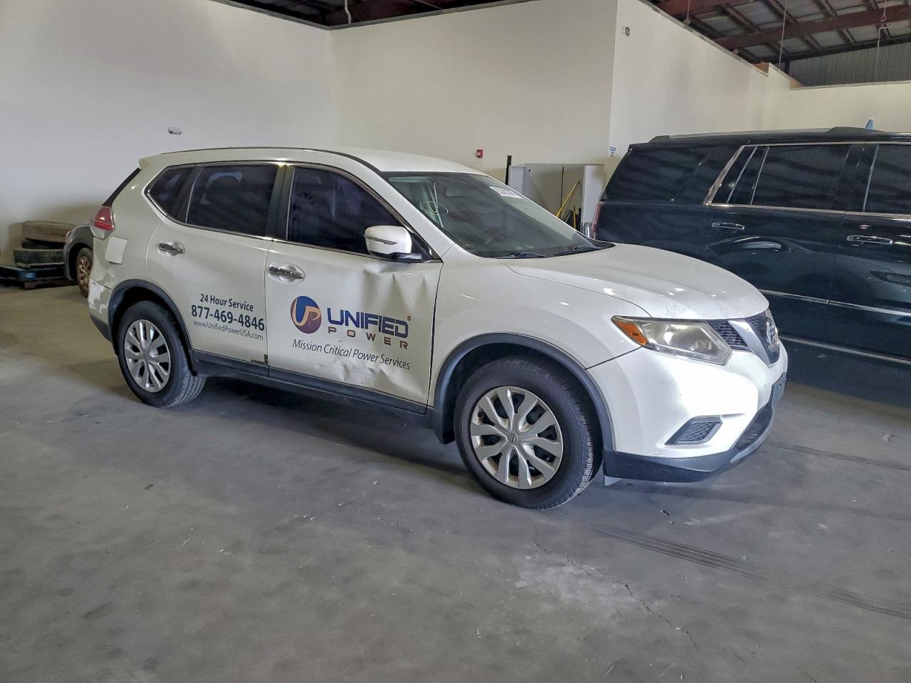 Lot #3303659937 2015 NISSAN ROGUE S