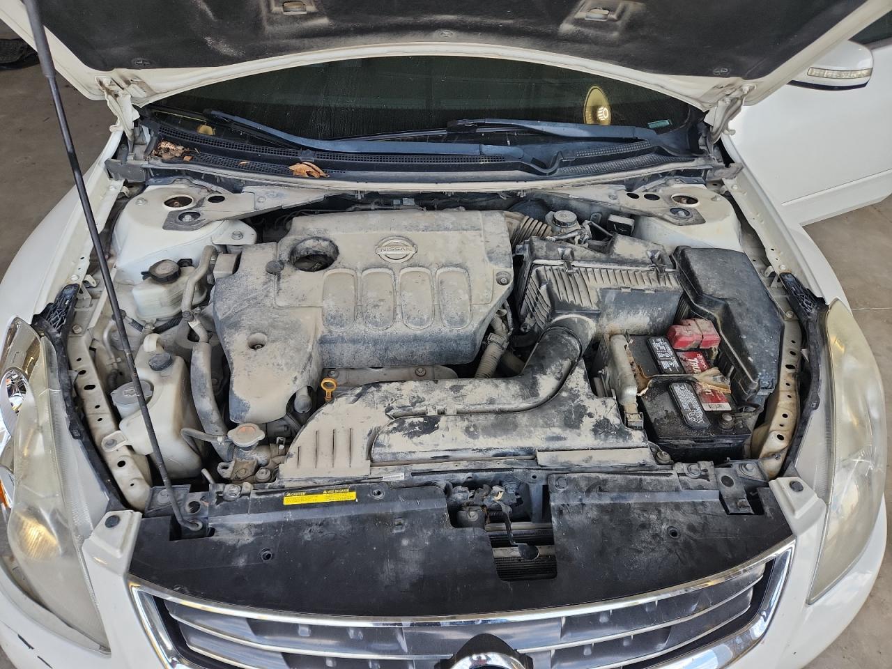 NISSAN ALTIMA BASE