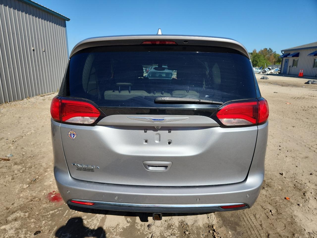 CHRYSLER PACIFICA TOURING L PLUS