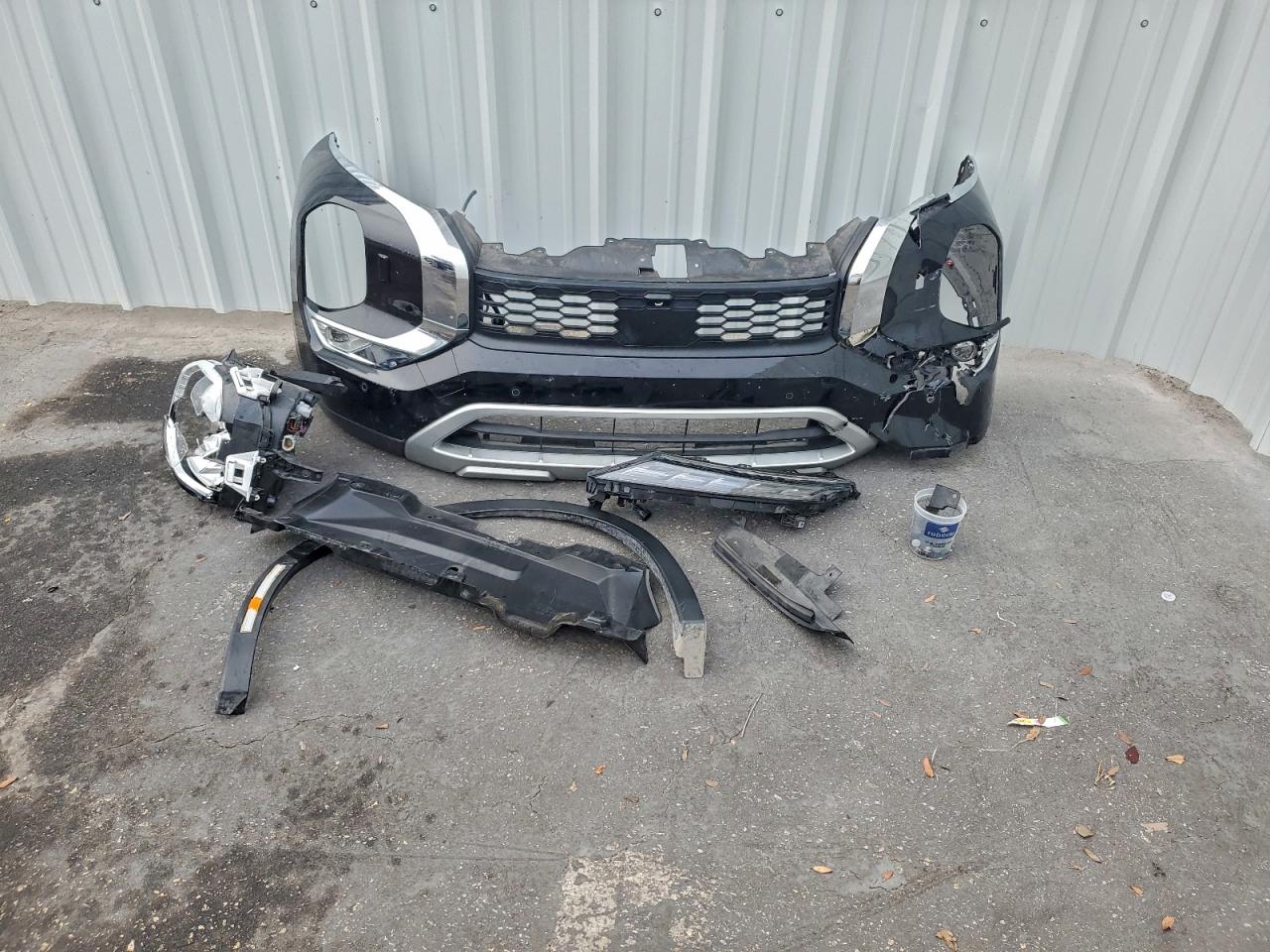 Lot #3303271003 2024 MITSUBISHI OUTLANDER