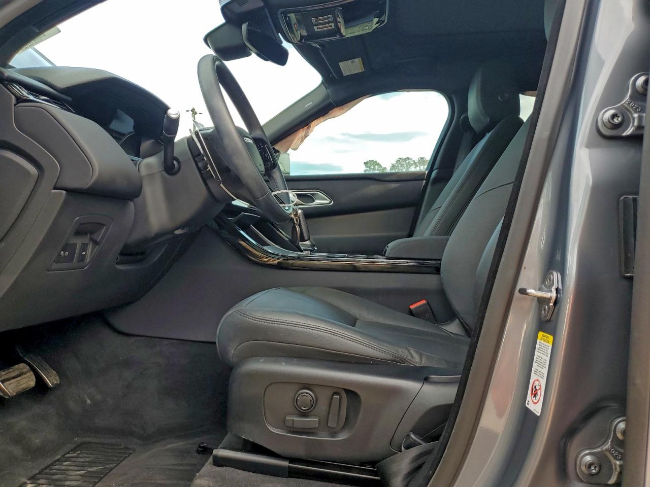 LAND ROVER RANGE ROVER DYNAMIC SE