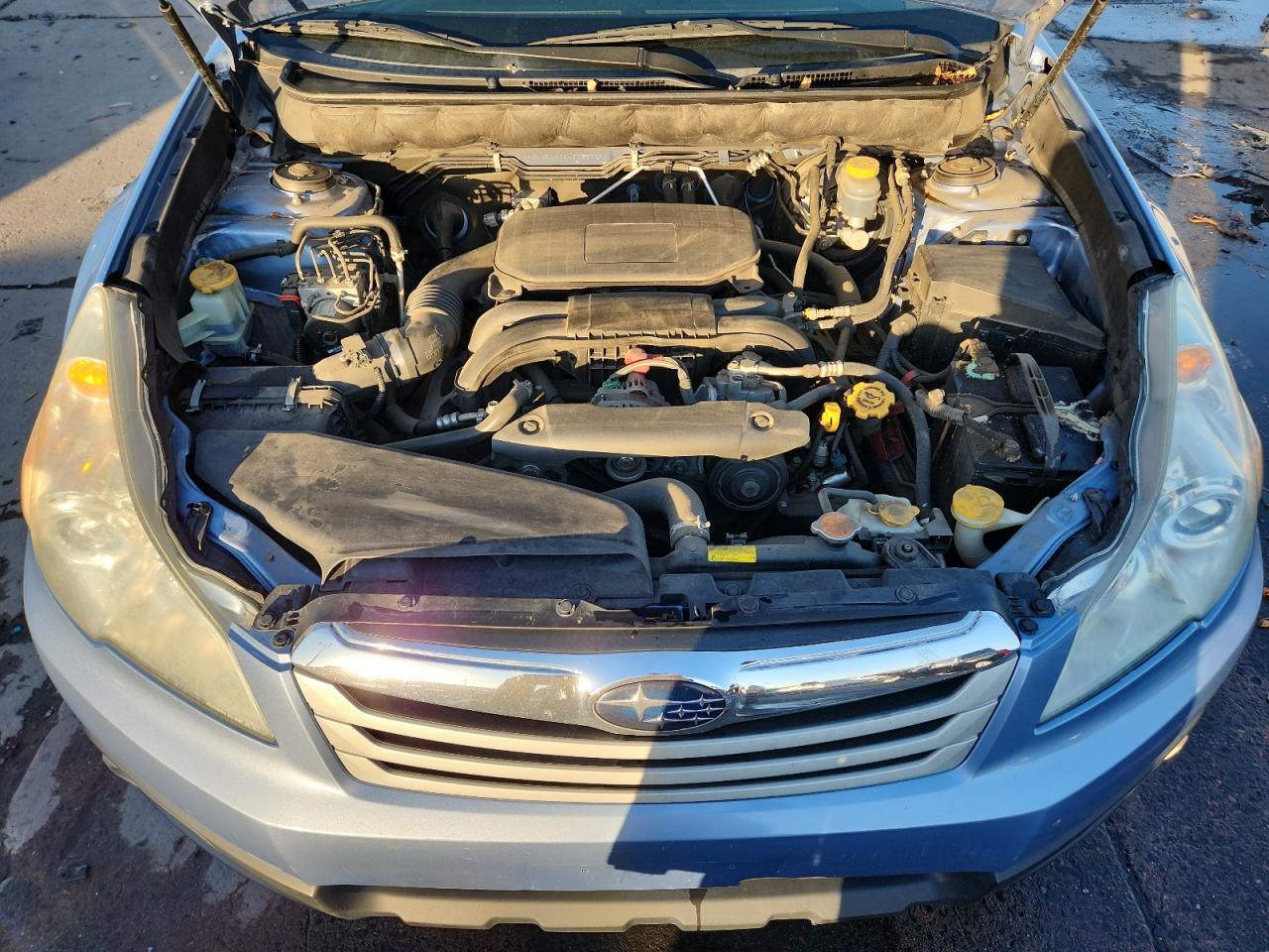 SUBARU OUTBACK 2.5I PREMIUM