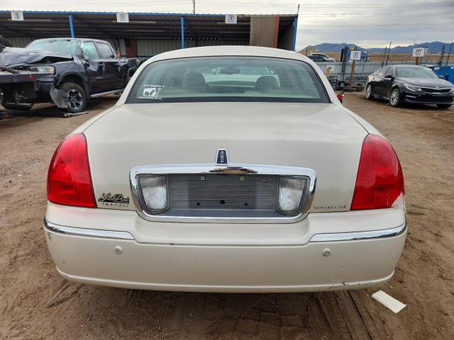2003 LINCOLN TOWN CAR C #3290267256