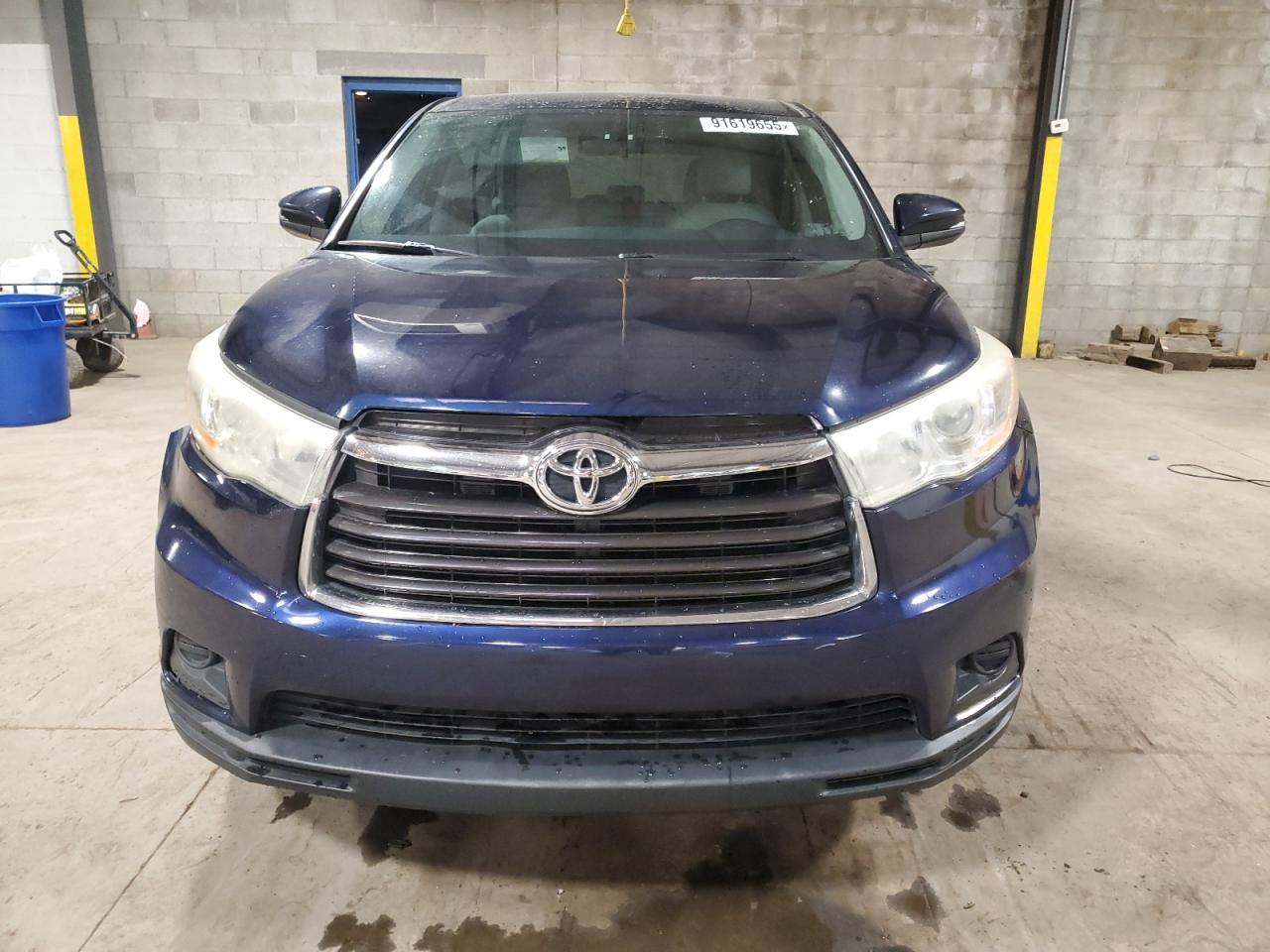 TOYOTA HIGHLANDER LE