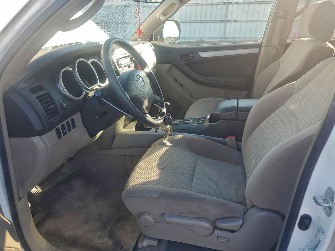 Lot #3296341423 2004 TOYOTA 4RUNNER SR