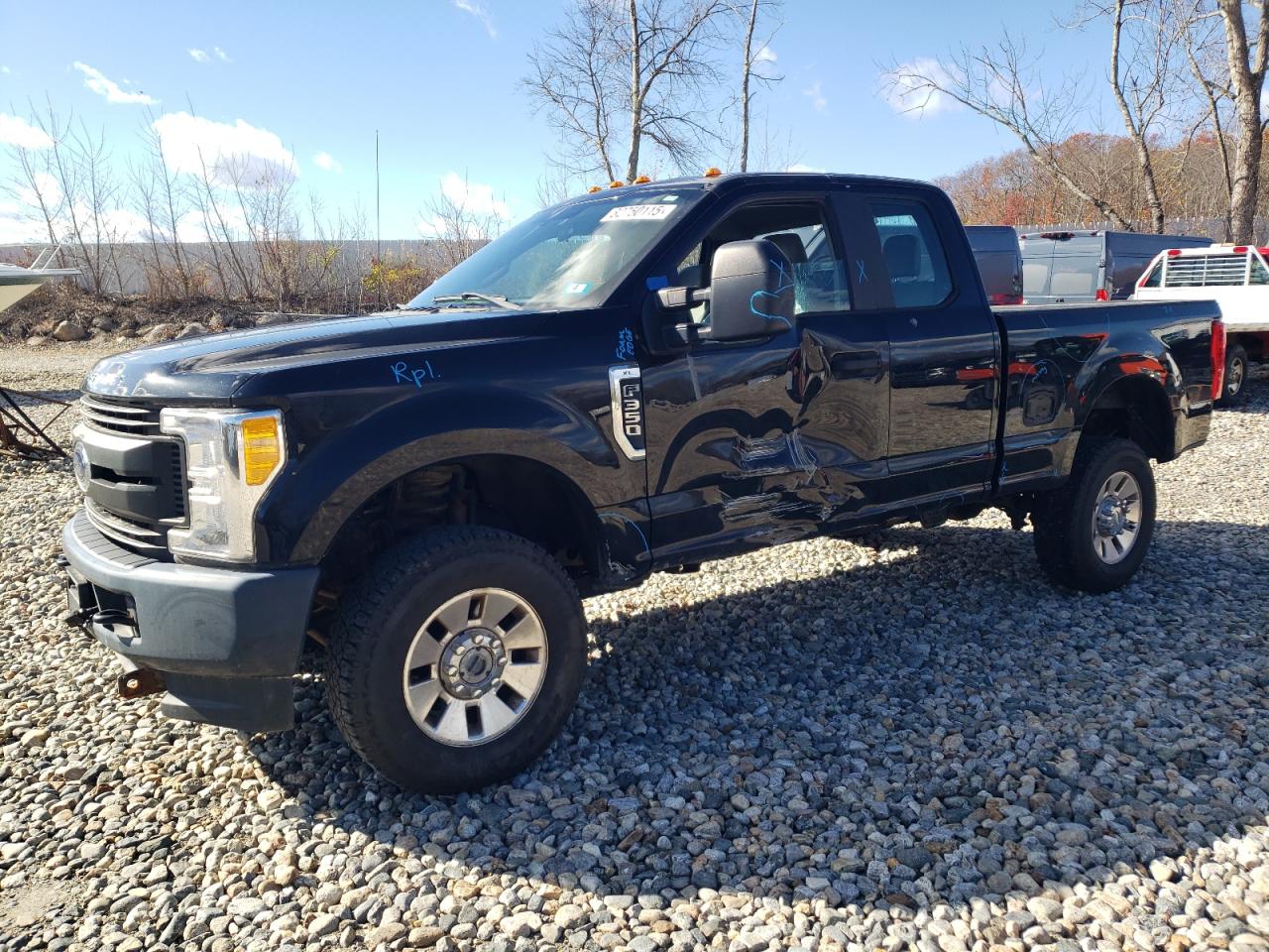 FORD F-350 SUPER DUTY