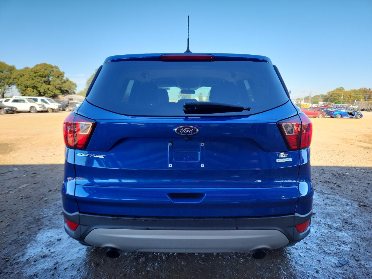 FORD ESCAPE SE