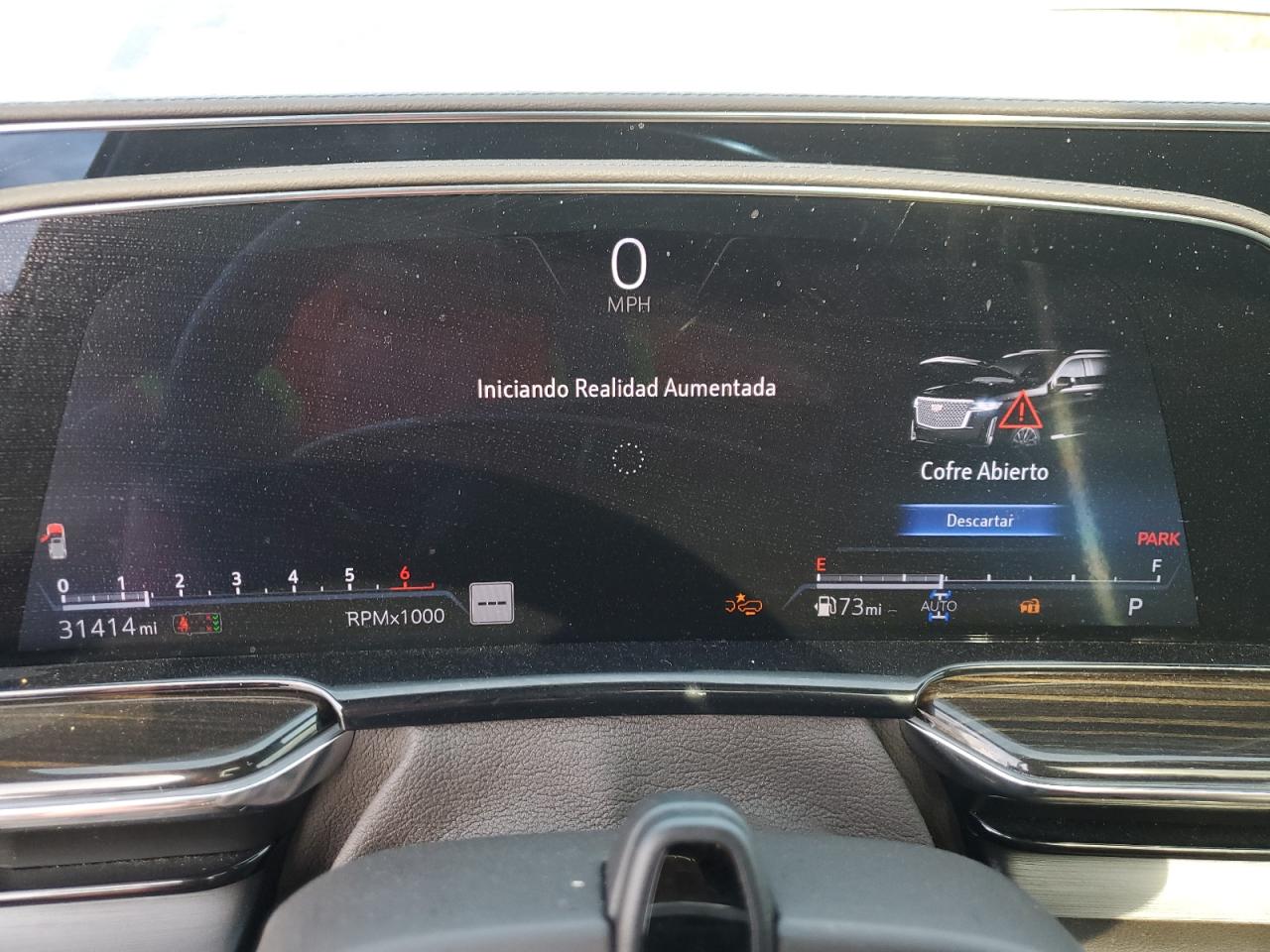 CADILLAC ESCALADE PREMIUM LUXURY