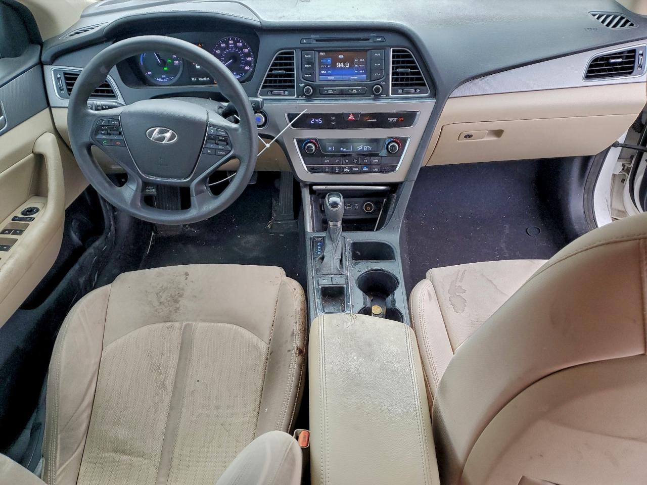 HYUNDAI SONATA HYBRID