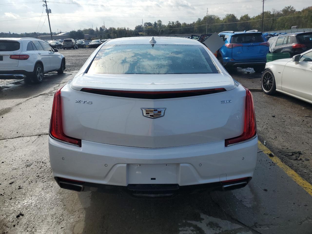 CADILLAC XTS LUXURY