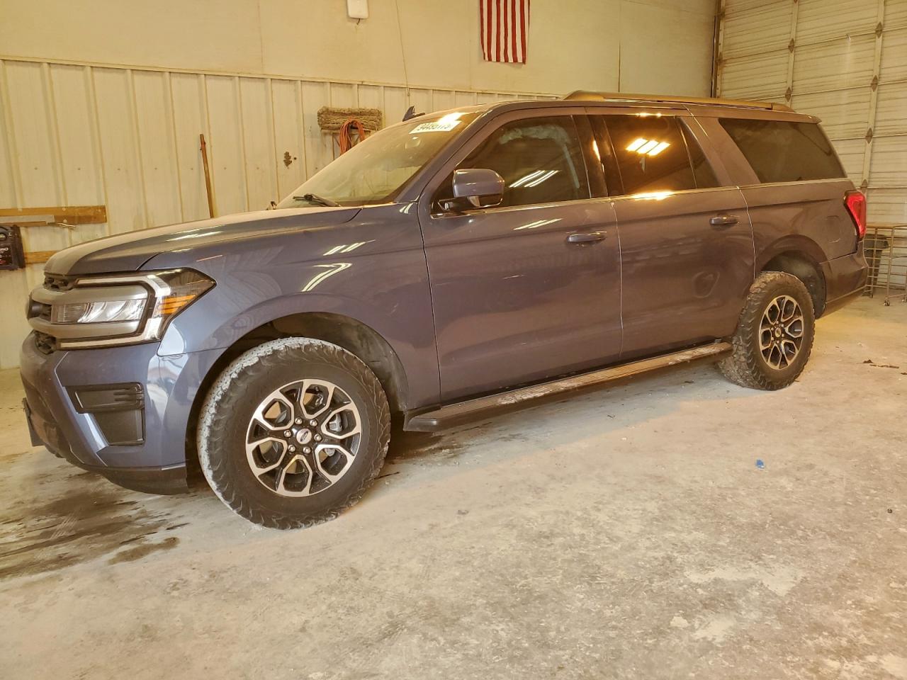 FORD EXPEDITION MAX XLT