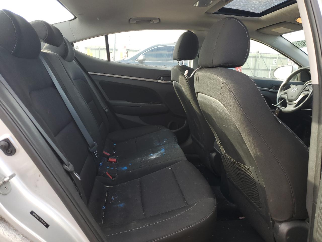 Lot #3305302367 2018 HYUNDAI ELANTRA SE