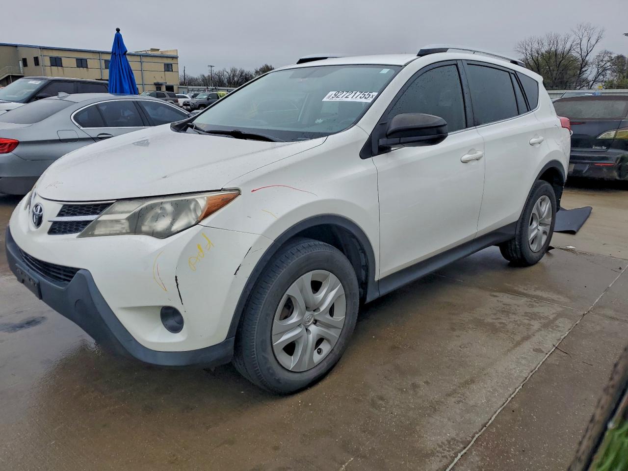 TOYOTA RAV4 LE