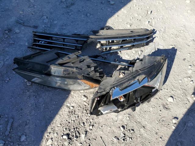 2017 VOLKSWAGEN PASSAT R-L #3287876094