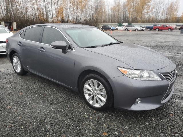 2015 LEXUS ES 300H #3308559520