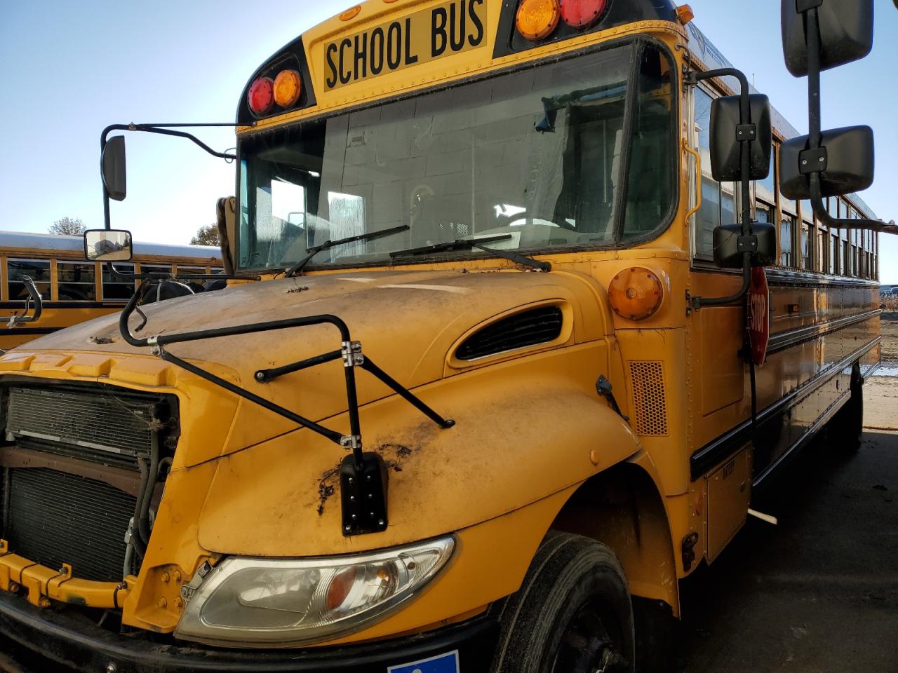 Lot #3285637326 2013 IC CORPORATION 3000 CE