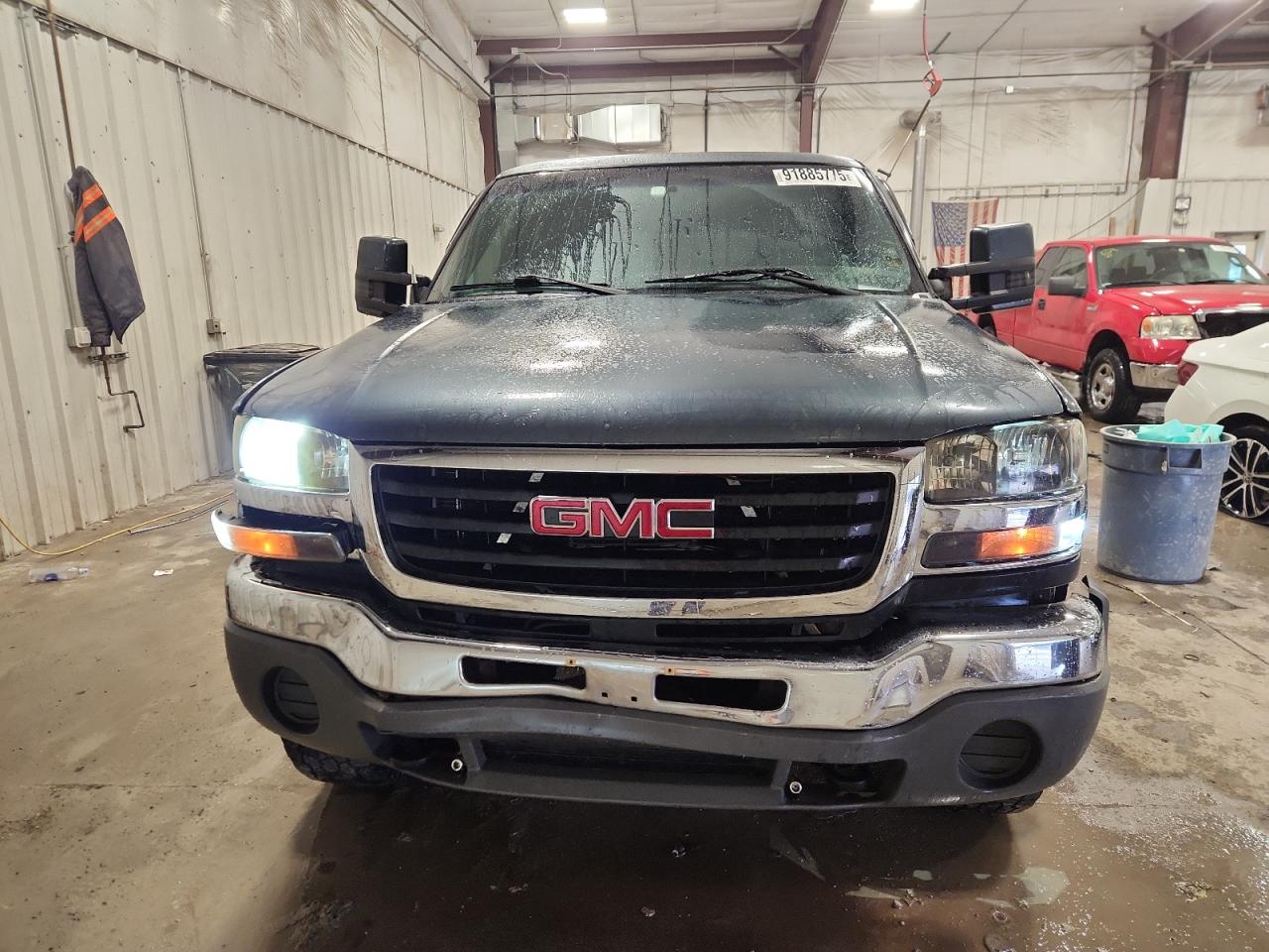 Lot #3302923102 2006 GMC SIERRA K25