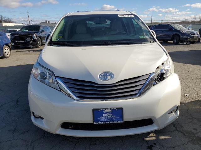 2015 TOYOTA SIENNA XLE #3303879729