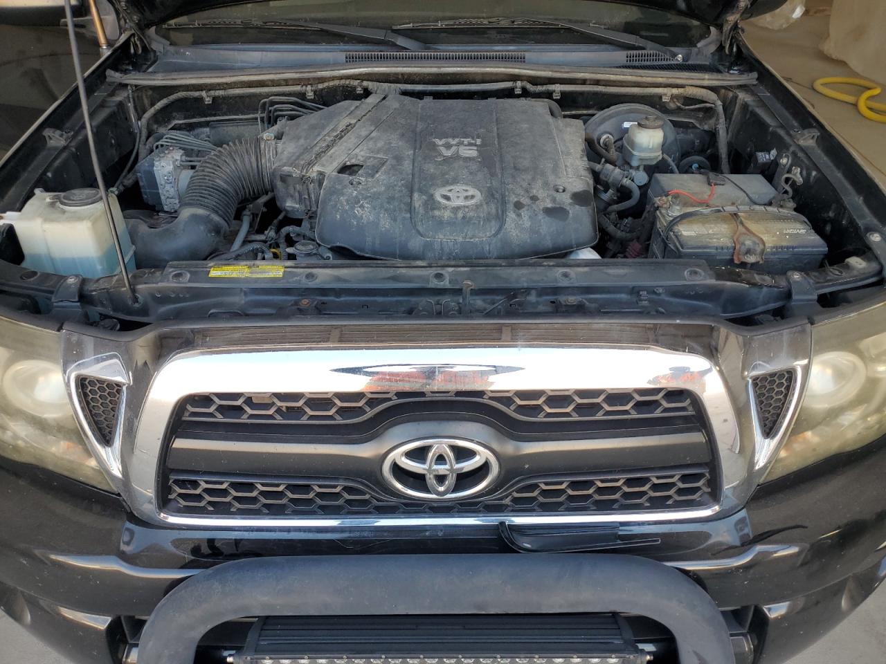 TOYOTA TACOMA DOUBLE CAB