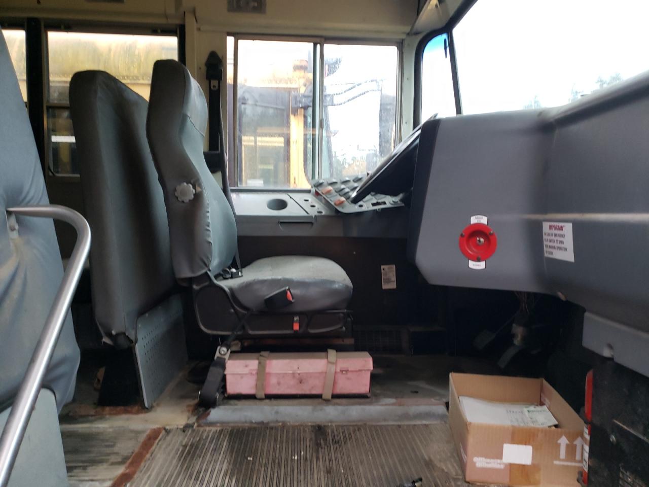 Lot #3287478015 2009 IC CORPORATION CE SERIES SCHOOL