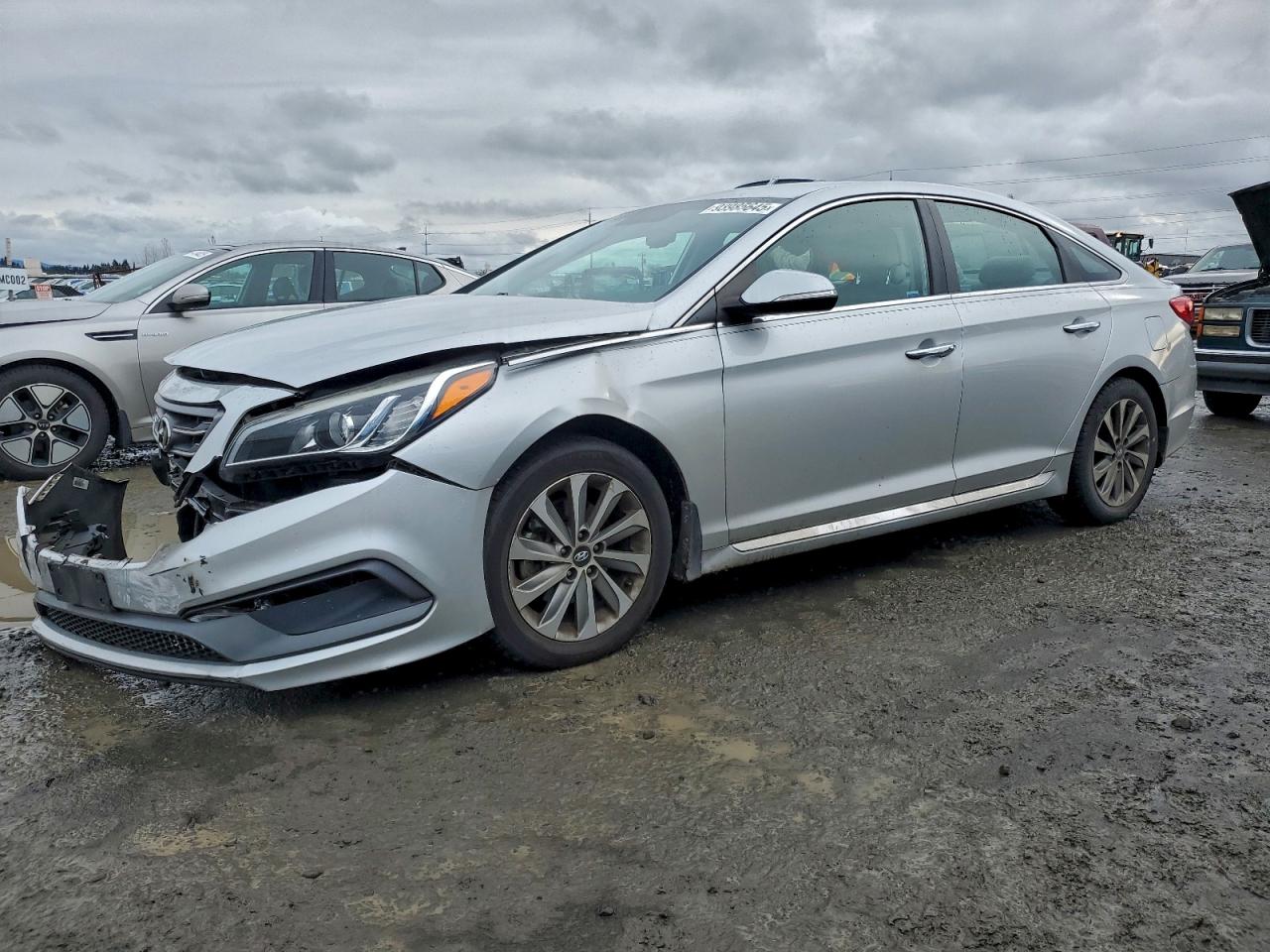 HYUNDAI SONATA SPORT