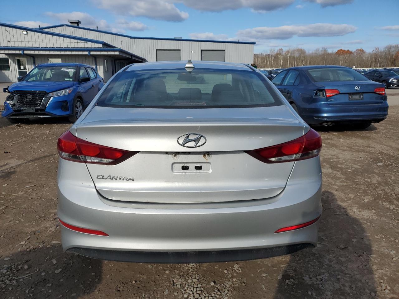 Lot #3305302367 2018 HYUNDAI ELANTRA SE