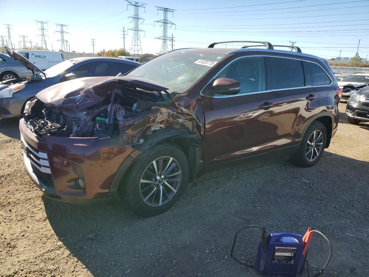 TOYOTA HIGHLANDER SE