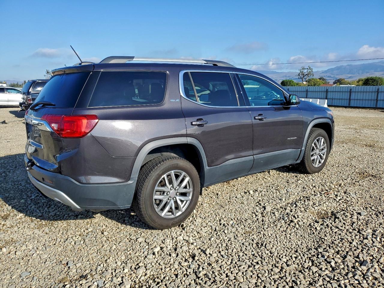 GMC ACADIA SLE