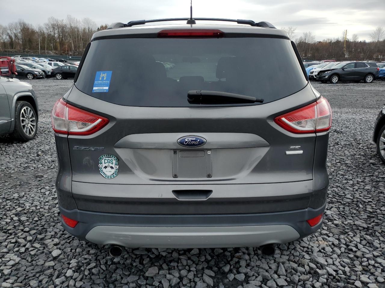 FORD ESCAPE SE