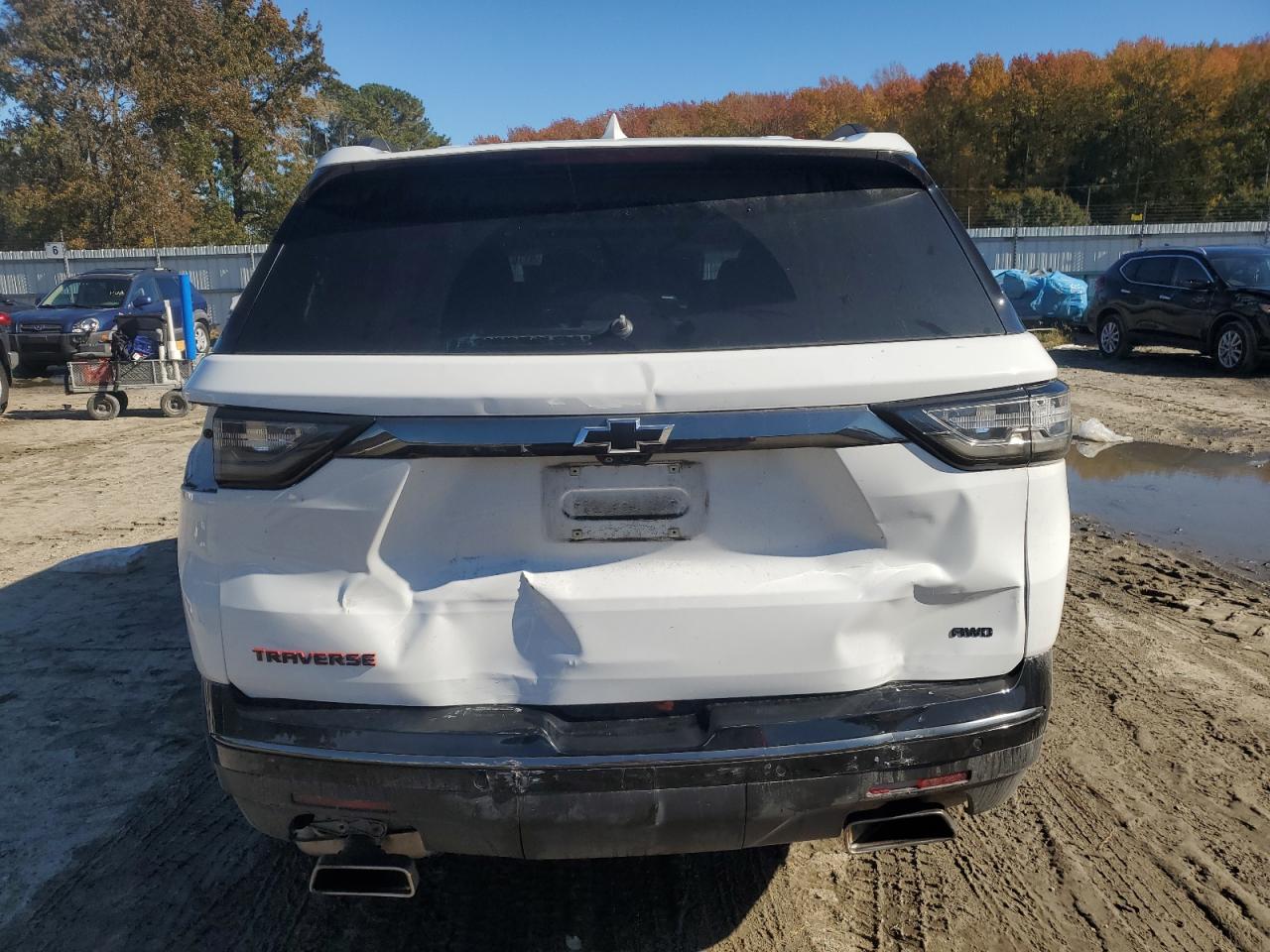 CHEVROLET TRAVERSE PREMIER