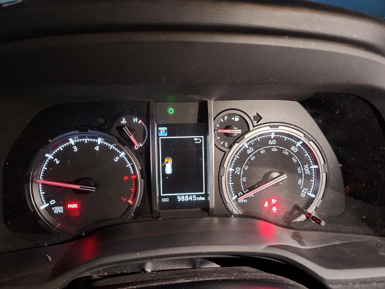 TOYOTA 4RUNNER SR5/SR5 PREMIUM