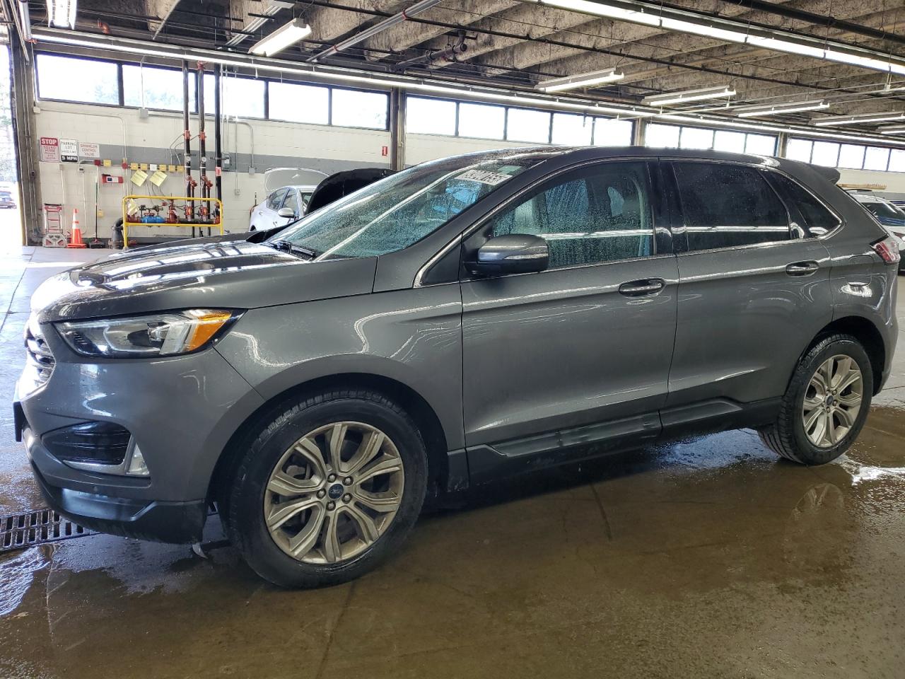 FORD EDGE TITANIUM