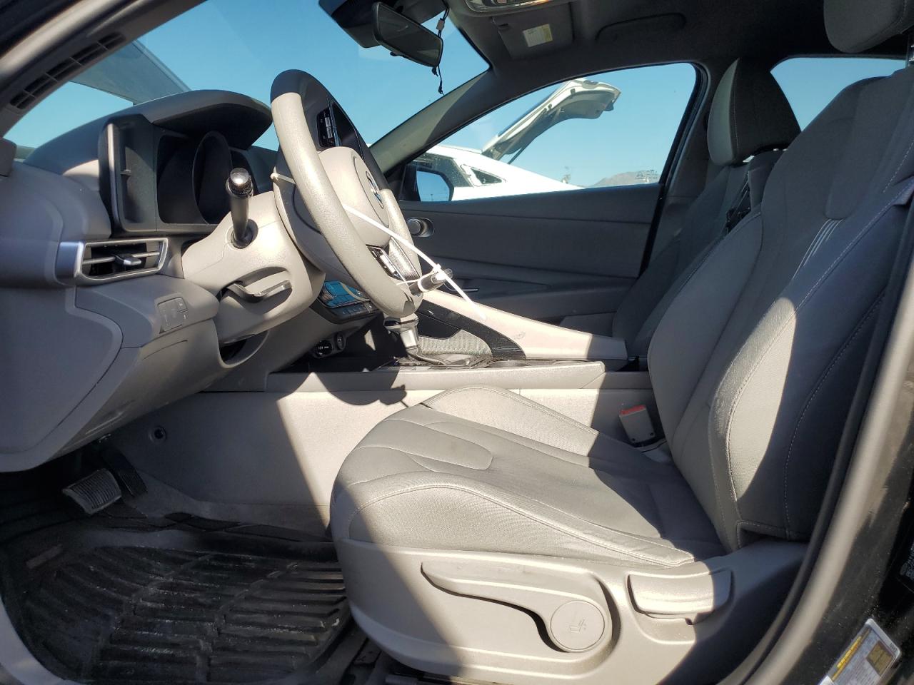 Lot #3304141506 2023 HYUNDAI ELANTRA BL