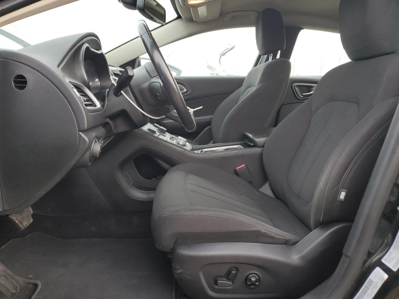 CHRYSLER 200 LIMITED