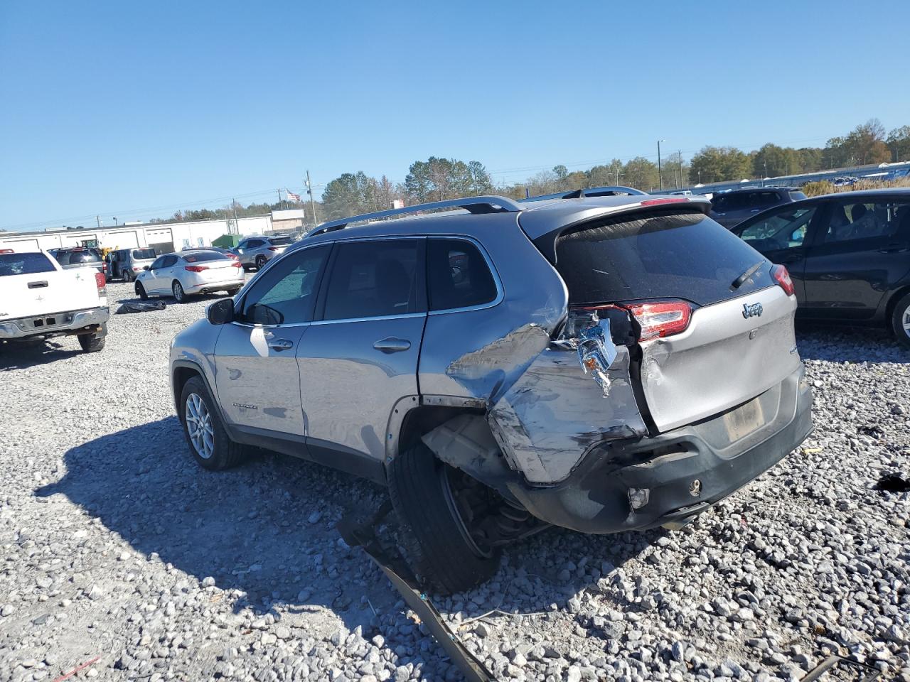 JEEP GRAND CHEROKEE LATITUDE PLUS