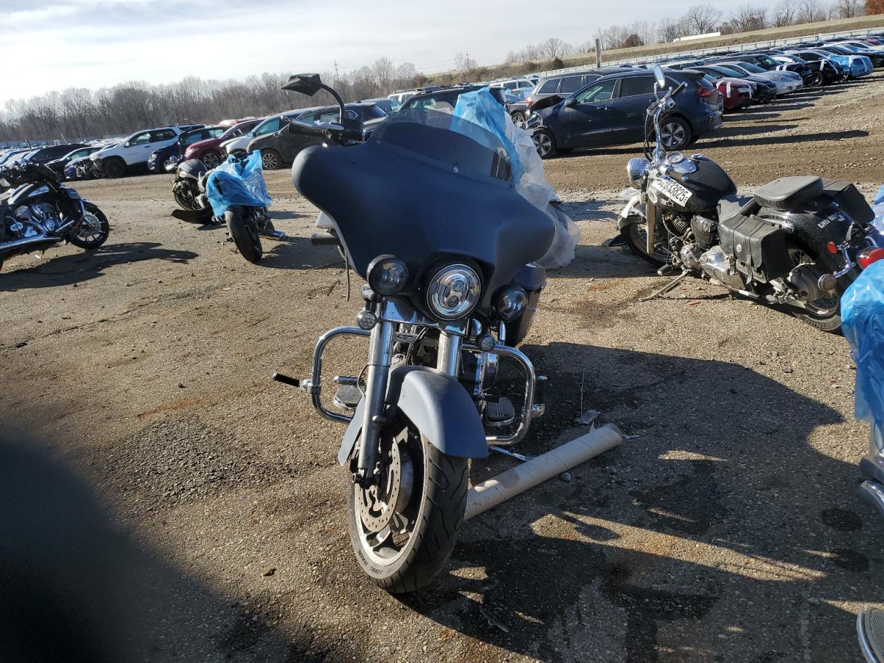 Lot #3298088162 2012 HARLEY-DAVIDSON FLHX STREE